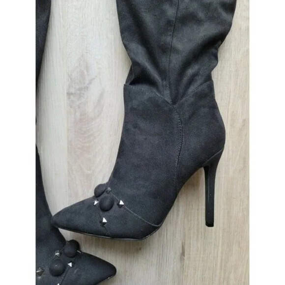 Yoki Black Faux Suede Sock Knee High Pointed Toe Studded High Heel Boots 8 - Picture 3 of 10